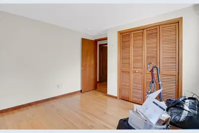 264 Greystone Ave, West Springfield, MA 01089 - Photo 18