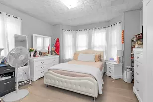 7 Trenton St, Lawrence, MA 01841 - Photo 8