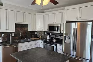 112 Dutcher St, Hopedale, MA 01747 - Photo 8