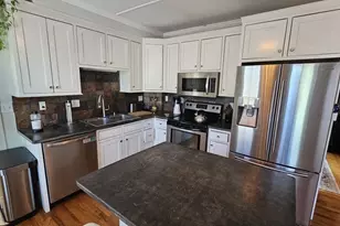 112 Dutcher St, Hopedale, MA 01747 - Photo 6