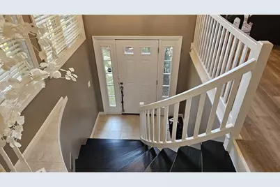 10 Paul Revere Path #10, Hopkinton, MA 01748 - Photo 2