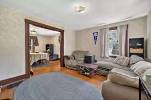 17 Woodland St, Northbridge, MA 01588 - Photo 14