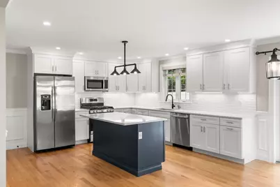 46 Mokema Ave, Waltham, MA 02451 - Photo 12