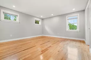 46 Mokema Ave, Waltham, MA 02451 - Photo 20