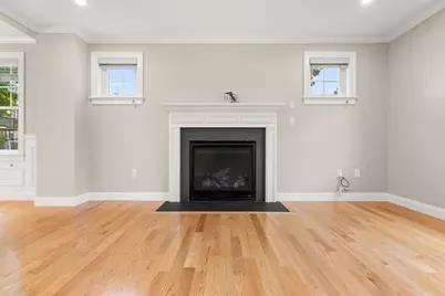 46 Mokema Ave, Waltham, MA 02451 - Photo 8