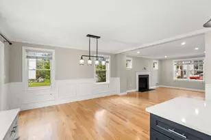 46 Mokema Ave, Waltham, MA 02451 - Photo 16