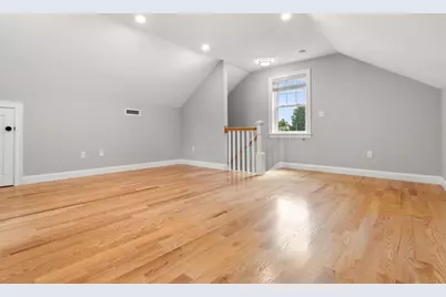 46 Mokema Ave, Waltham, MA 02451 - Photo 34