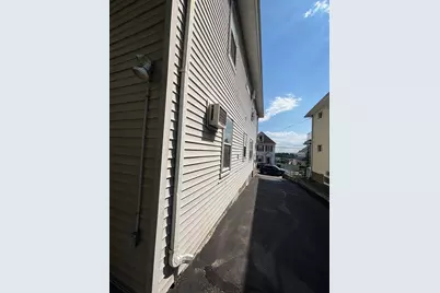 207 Gladstone St, Boston, MA 02128 - Photo 4