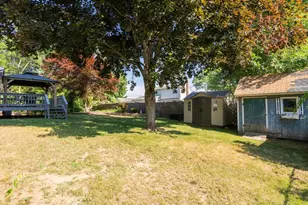 26 Walnut St, Attleboro, MA 02703 - Photo 42