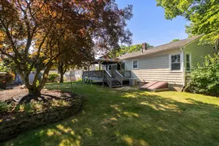 26 Walnut St, Attleboro, MA 02703 - Photo 40