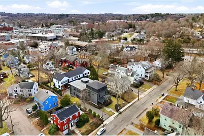 70 Walker St #Front, Newton, MA 02460 - Photo 38