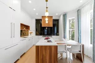 70 Walker St, Newton, MA 02460 - Photo 2