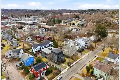 70 Walker St #Front, Newton, MA 02460 - Photo 38