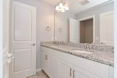 22 Locust Ln #22, Hopkinton, MA 01748 - Photo 14