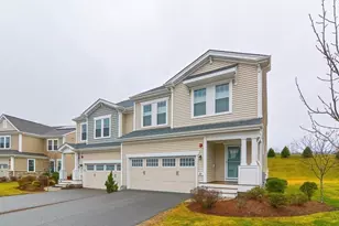 22 Locust Ln, Hopkinton, MA 01748 - Photo 2