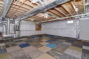 22 Locust Ln, Hopkinton, MA 01748 - Photo 28