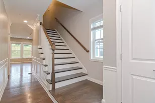 22 Locust Ln, Hopkinton, MA 01748 - Photo 4