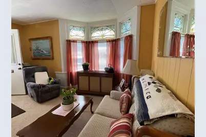 15 Valentine St, New Bedford, MA 02744 - Photo 6