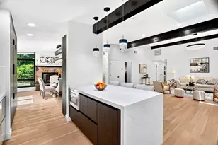 365 Newton St, Brookline, MA 02467 - Photo 8