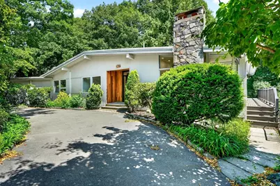 365 Newton St, Brookline, MA 02467 - Photo 34