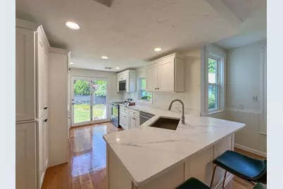 187 Humphrey St, Marblehead, MA 01945 - Photo 8