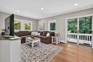 7 McCarthy Cir, Framingham, MA 01701 - Photo 16