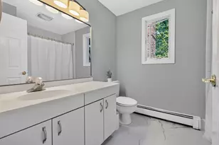 7 McCarthy Cir, Framingham, MA 01701 - Photo 32