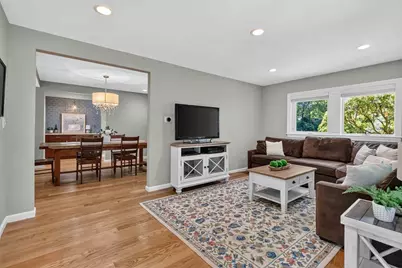 7 McCarthy Cir, Framingham, MA 01701 - Photo 18