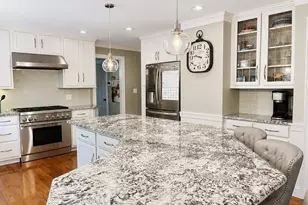 111 Springfield St, Wilbraham, MA 01095 - Photo 8