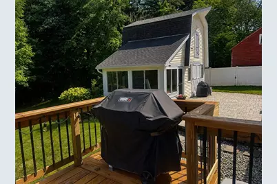 111 Springfield Street, Wilbraham, MA 01095 - Photo 18