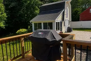 111 Springfield St, Wilbraham, MA 01095 - Photo 18