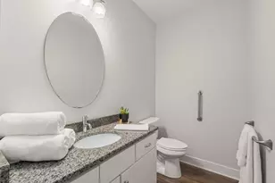 36a Elm St, Salisbury, MA 01952 - Photo 8