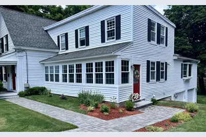 283 Exchange Street #2, Millis, MA 02054 - Photo 4