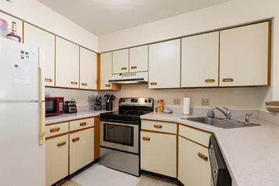 50 South Common St #403, Lynn, MA 01902 - Photo 16