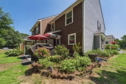 60 Pattison St #18, Abington, MA 02351 - Photo 6