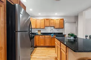 480 Medford St, Somerville, MA 02145 - Photo 10