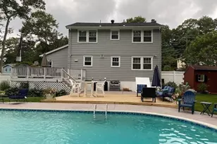 18 Hart St, Burlington, MA 01803 - Photo 4