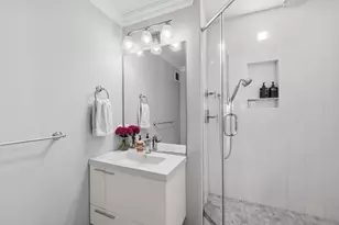 65 E India Row, Boston, MA 02110 - Photo 8