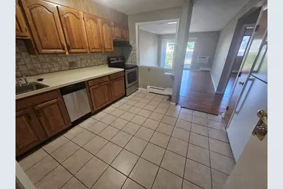 400 Savin Hill Ave #28, Boston, MA 02125 - Photo 4