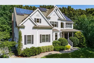 22 Rhodes Dr, Wrentham, MA 02093 - Photo 2