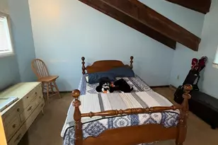 17 E Public St, Freetown, MA 02702 - Photo 8