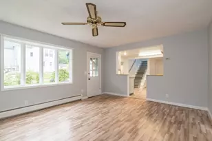 56 Warner St, Northampton, MA 01062 - Photo 14