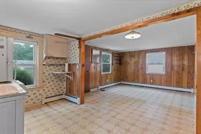 21 Edgemere Blvd, Shrewsbury, MA 01545 - Photo 10