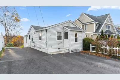 21 Edgemere Blvd, Shrewsbury, MA 01545 - Photo 2
