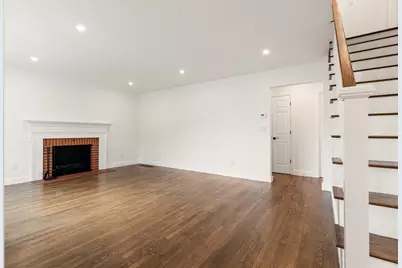 39 McKinley Avenue, Lowell, MA 01851 - Photo 10