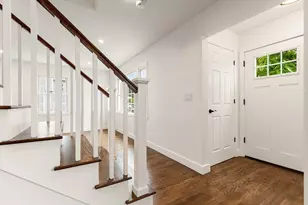 39 McKinley Ave, Lowell, MA 01851 - Photo 4