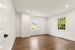39 McKinley Ave, Lowell, MA 01851 - Photo 12