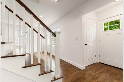 39 McKinley Avenue, Lowell, MA 01851 - Photo 2