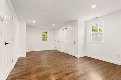 39 McKinley Avenue, Lowell, MA 01851 - Photo 16