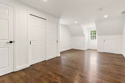 39 McKinley Avenue, Lowell, MA 01851 - Photo 18